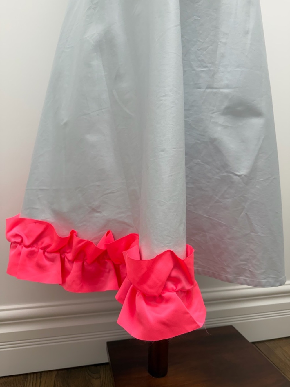 Paskal Ruffled Satin Trimmed Stretch Cotton Poplin Blue Pink Midi Dress X-Small - Picture 6 of 12